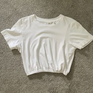 Cropped white tee